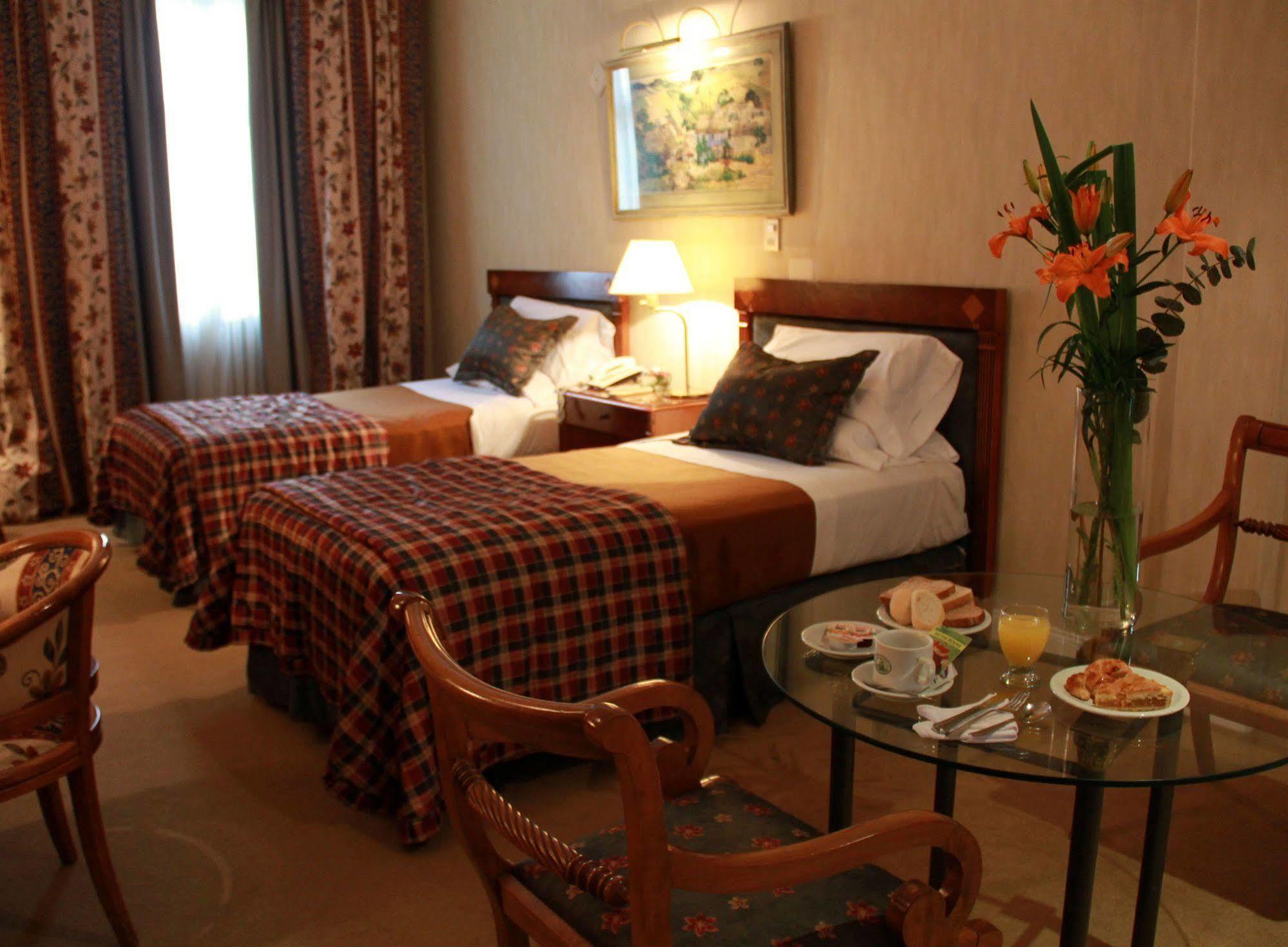 Mayflower Suites Буэнос-Айрес Номер фото